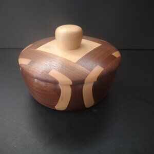 Handcrafted Walnut & Maple Segmented Wooden Round Lidded Trinket Bowl/Dish